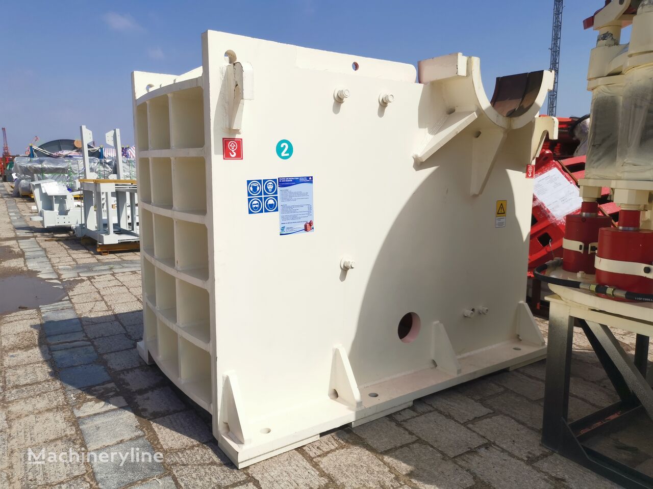 новая щековая дробилка Kinglink PE3042 Primary Jaw Crusher for Granite Crushing