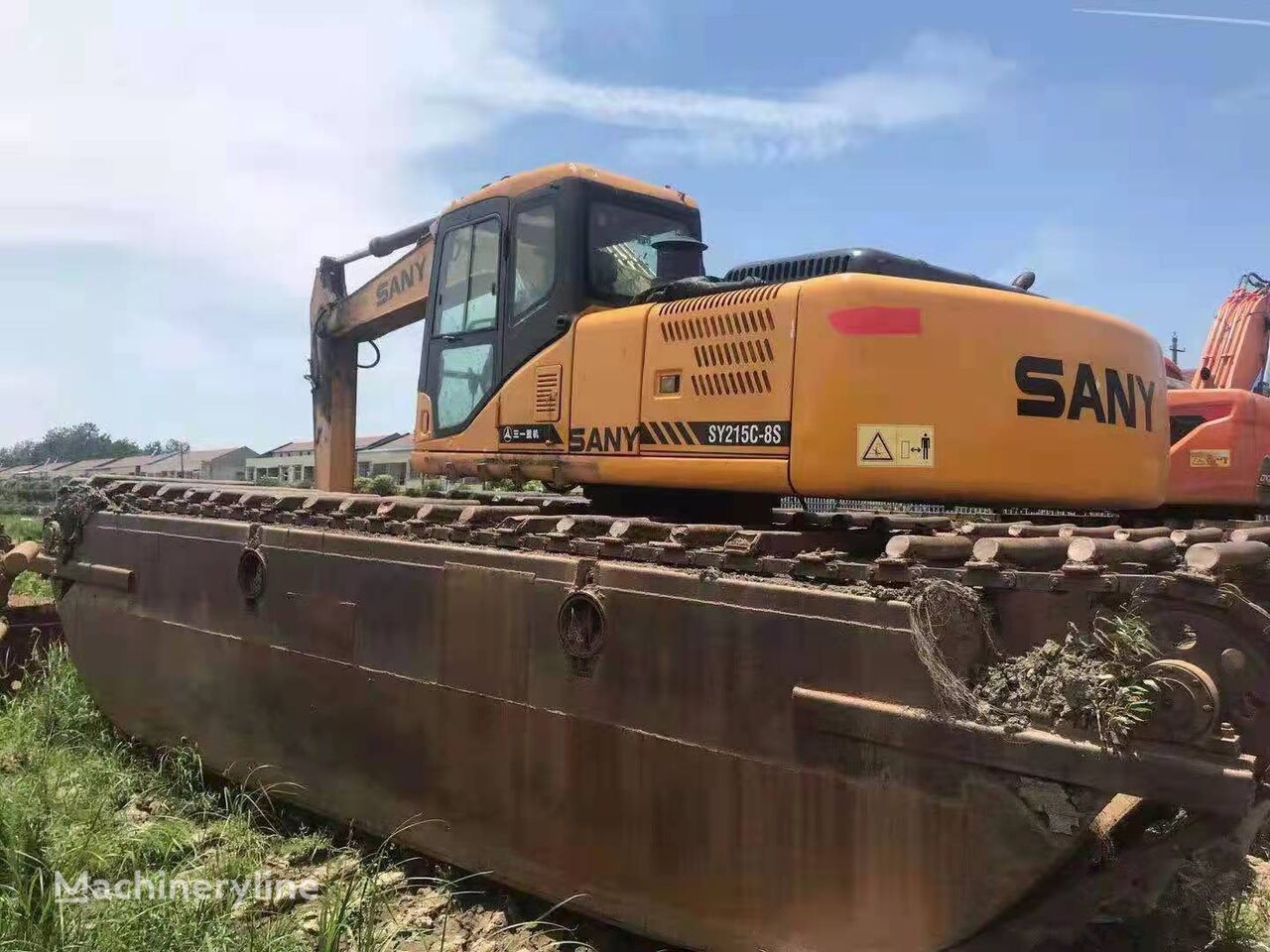экскаватор-амфибия Sany SY215C Amphibious Excavator