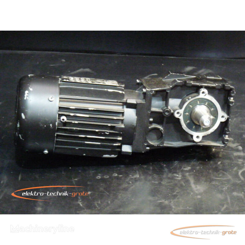 редуктор Lenze GKR03-2M VBR 063C32 Getriebemotor